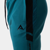 долнище TITAN